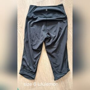 Lululemon Athletica Black Cropped Leggings